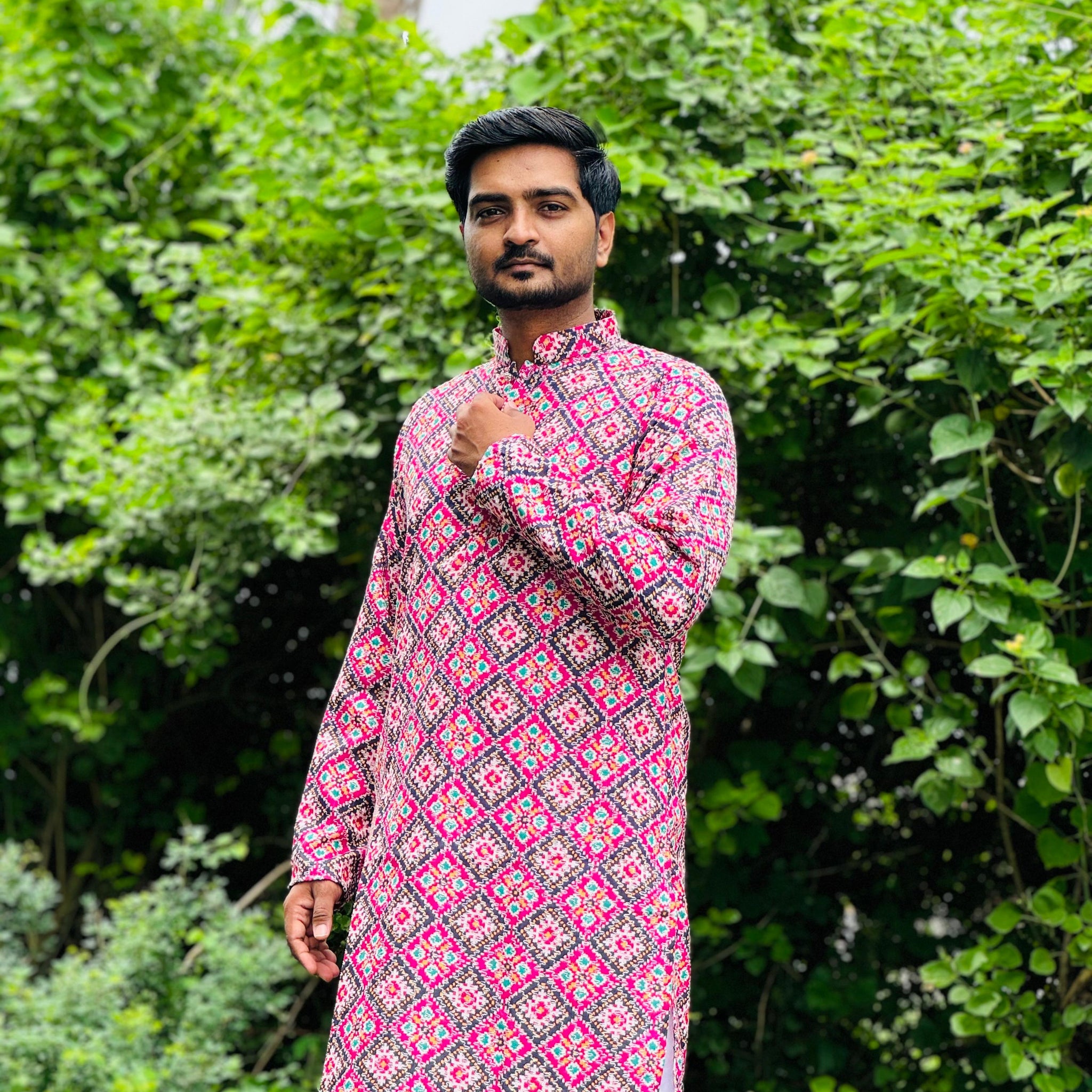 Cotton Kurta with Digital Print in Dark Pink Colour.