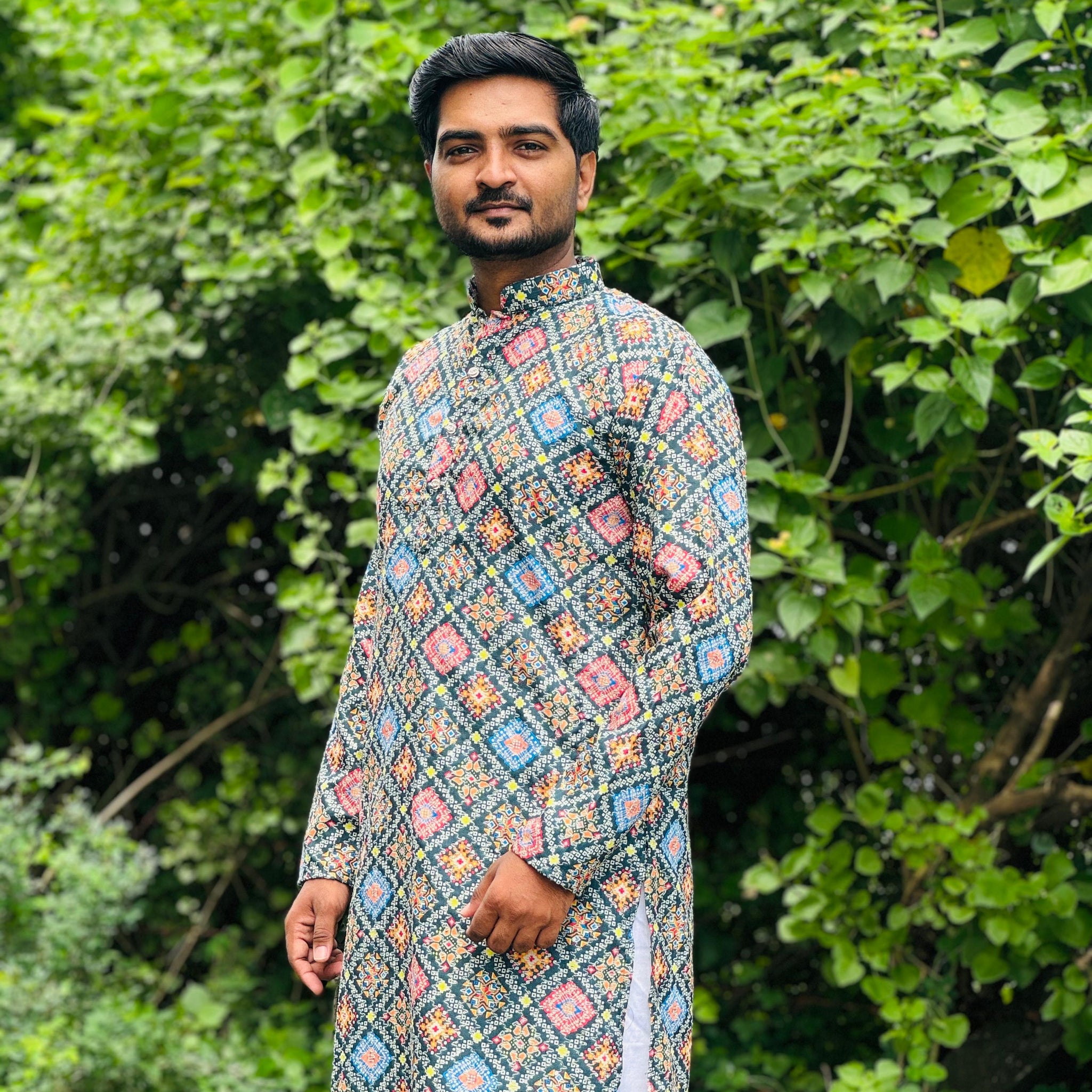 Cotton Kurta with Digital Print in Green colour.